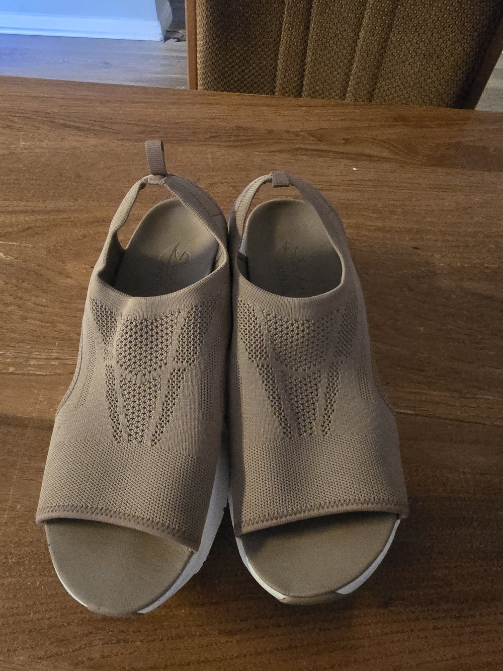 Fashion Nova Taupe Knit Open-Toe Slip-On Sandals